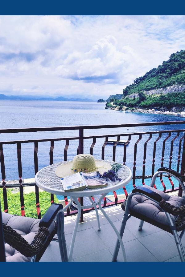 Villa Anita Sobra Екстериор снимка